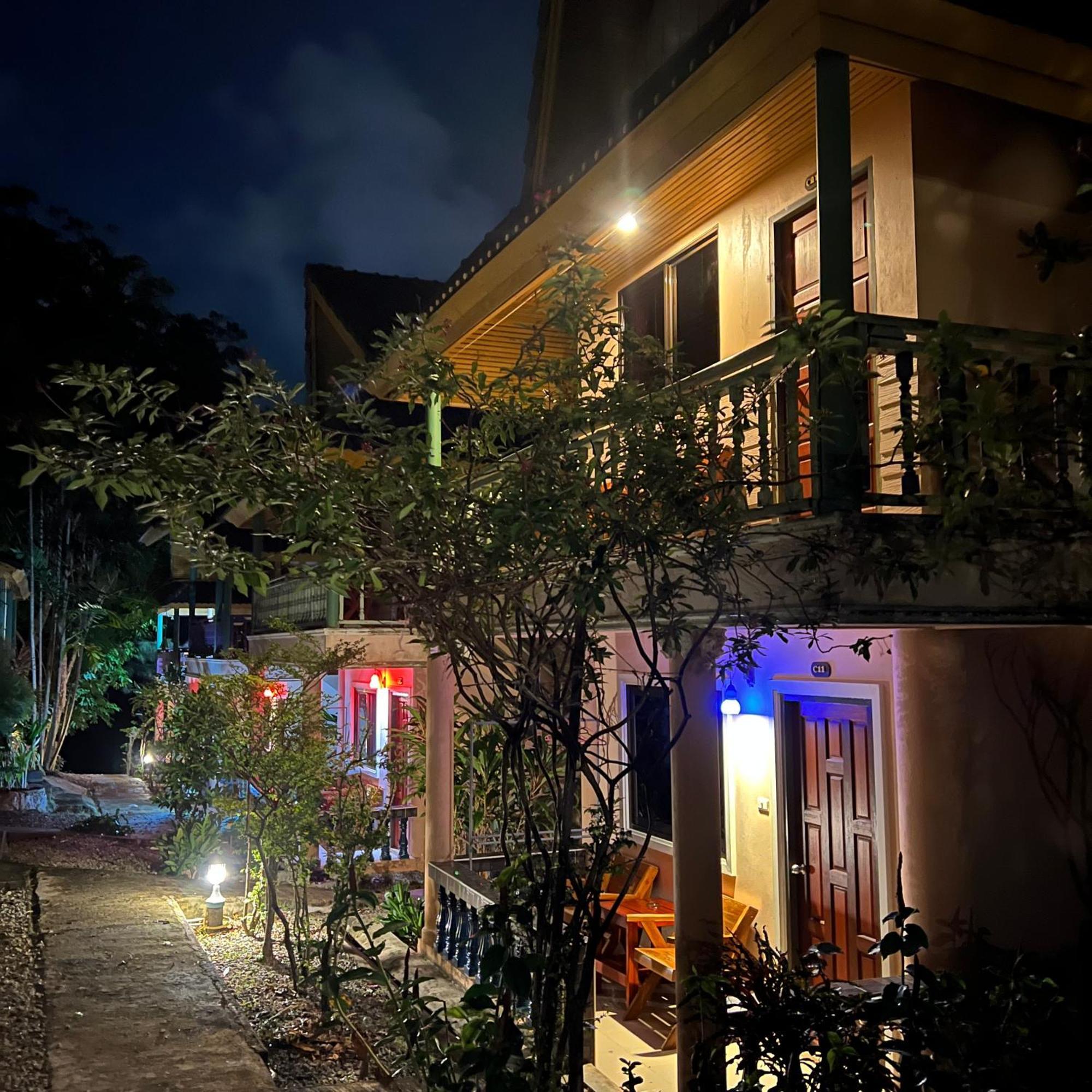 Kata Villa Merit Hill Bungalows Karon Exterior foto